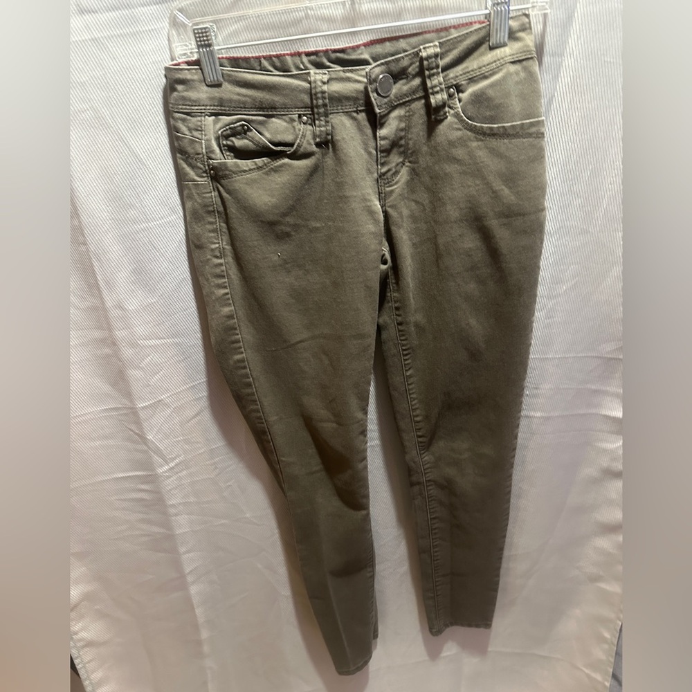Olive skinny pants